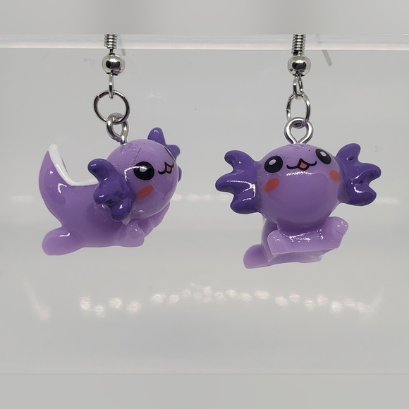 ‼️B2G1F Resin Axolotl Earrings, New - Picture 2 of 2